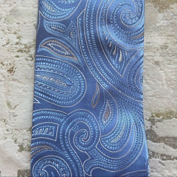 Michael Kors 100% Silk Paisley Tie - Picture 6 of 11